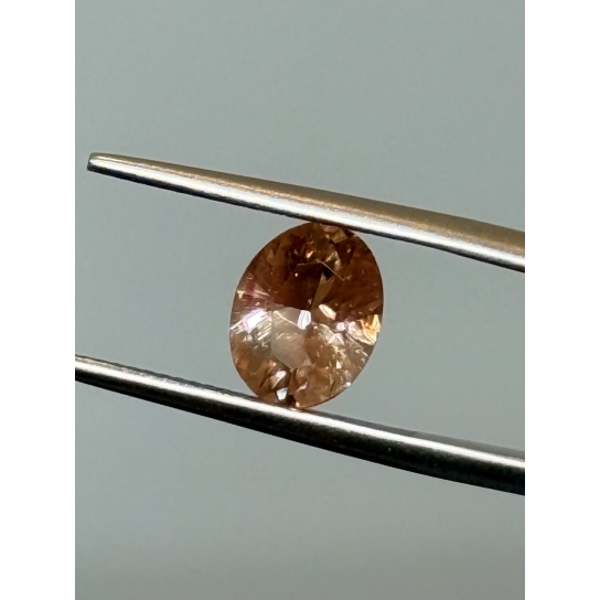 1.3ct Excellent Faceted Sunstone 