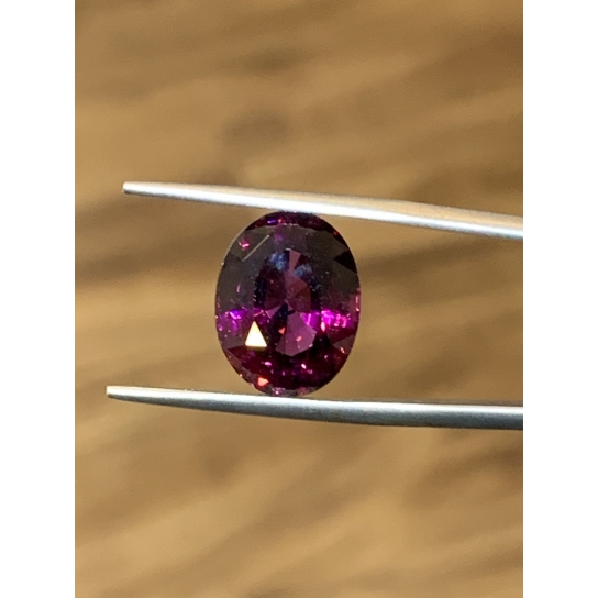 7.4ct Rhodolite Garnet