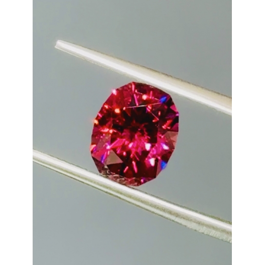 3.6ct MasterCut Rhodolite Garnet