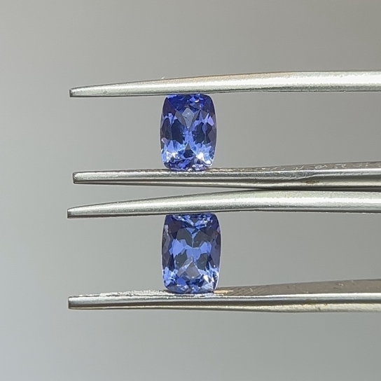 2.1ct Tanzanite Pair 