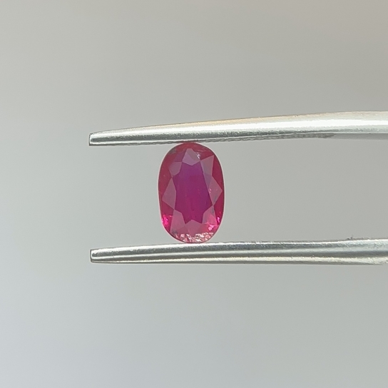 0.917ct Ruby Certified