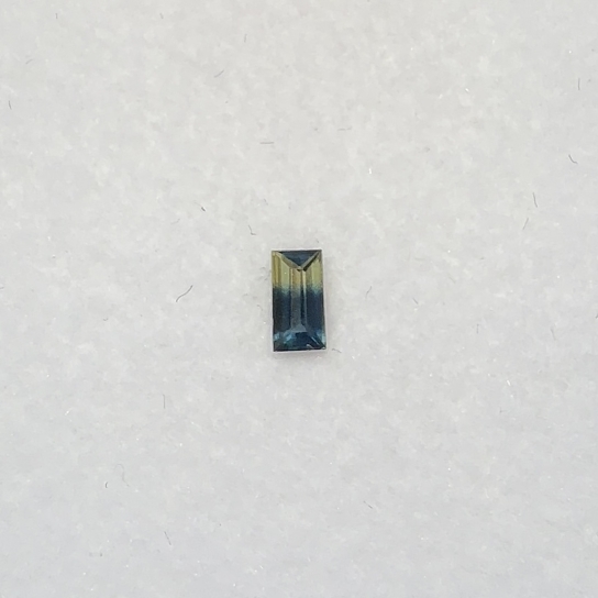 0.2ct Bicolour Sapphire 