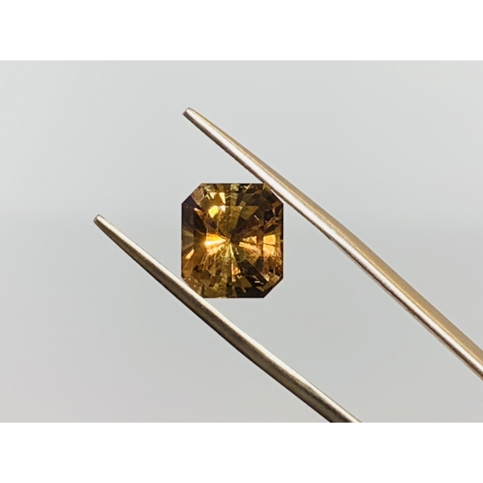 5.1ct Champagne Topaz CT4