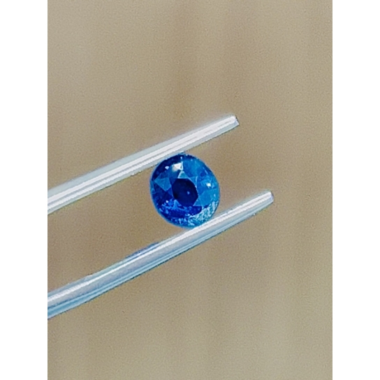 1.05ct Blue Sapphire 