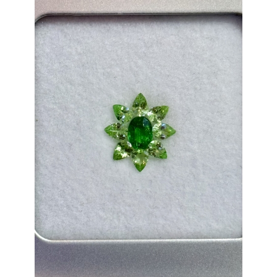 1.61ct Brilliant Cut Tsavorite set