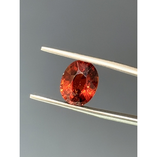 4.2ct Sparkly Vivid Cinnamon Hessonite