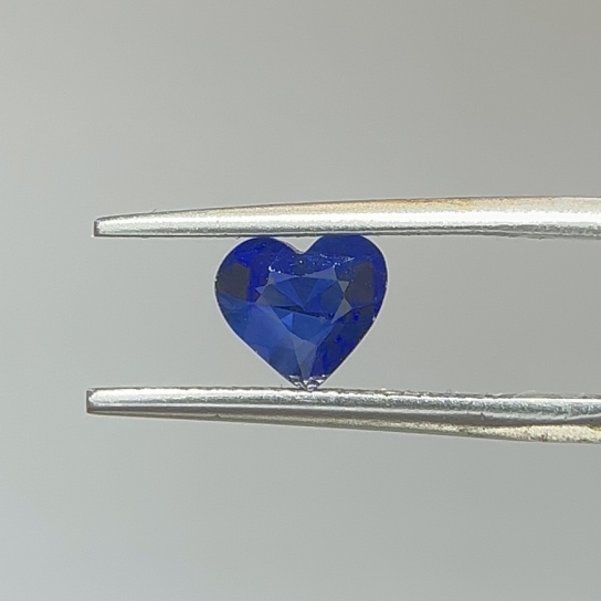 1.5ct Royal Blue Sapphire BSPH23