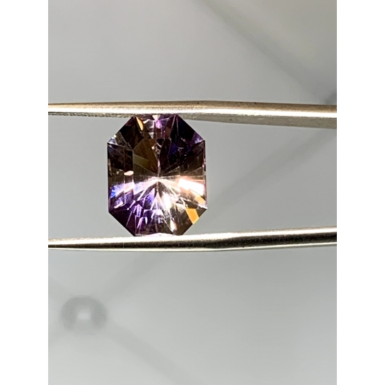 5.6ct Ametrine