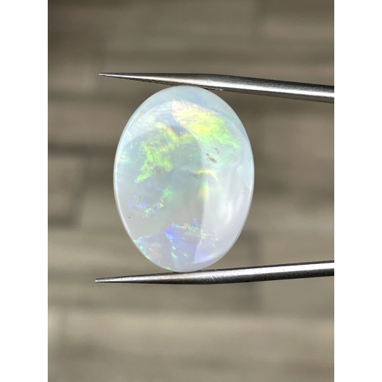 8.67ct Opal Oval Cabochon 
