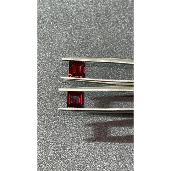 2ct Rhodolite Garnet 