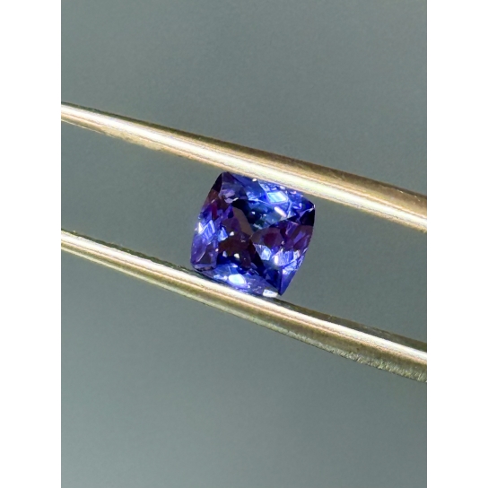 1ct Tanzanite TNZN46
