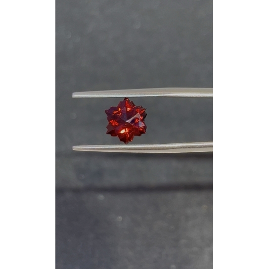 2.3ct Rhodolite Garnet