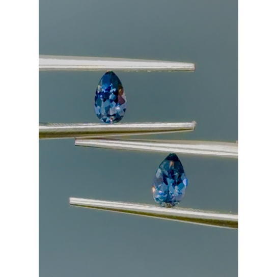 0.85ct Excellent Faceted Blue Spinel Pair