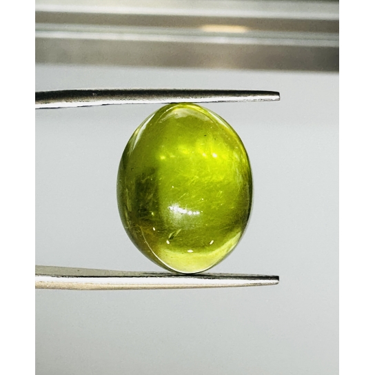 16.6ct Peridot
