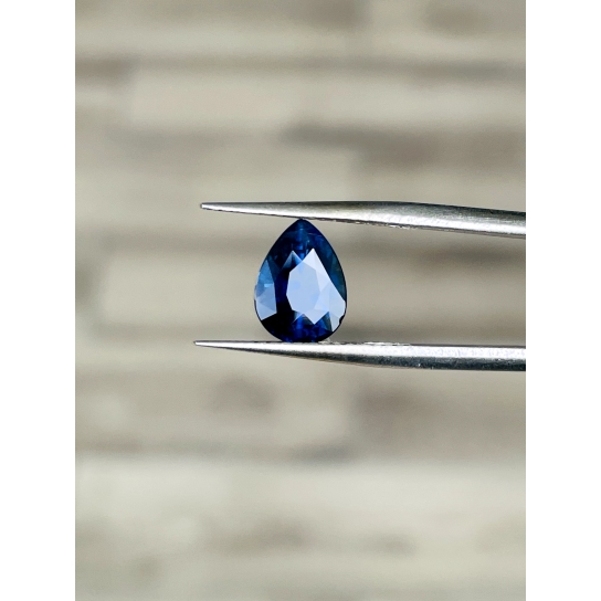 2.69ct Royal Blue Sapphire 