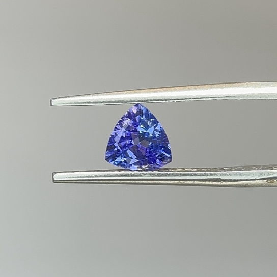 0.9ct Tanzanite TNZN42