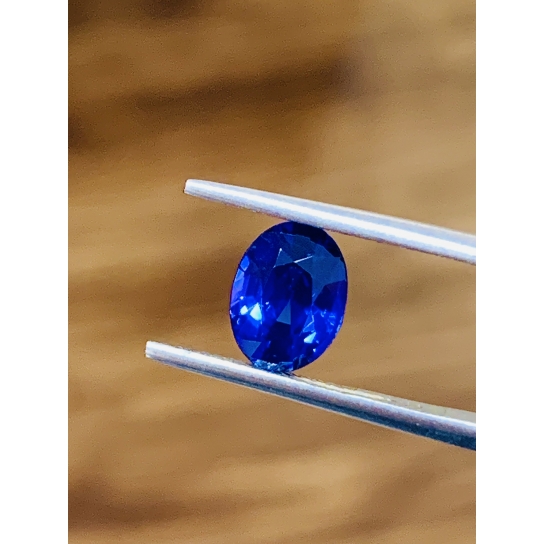 2.1ct Royal Blue Sapphire