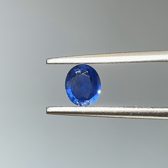 0.55ct Cornflower Blue Sapphire