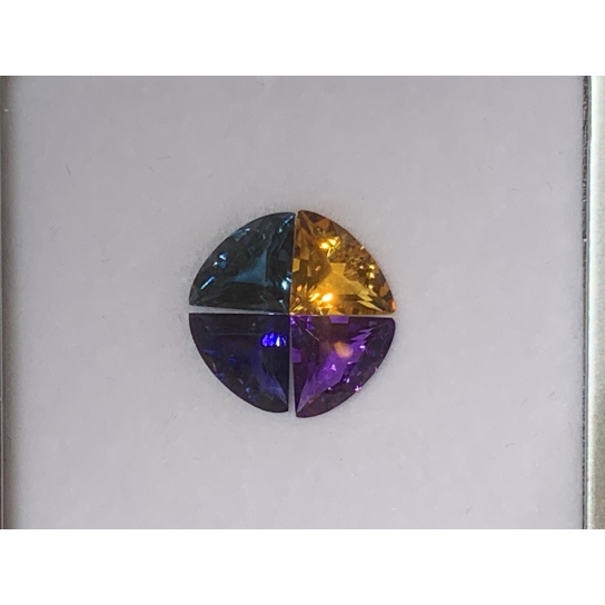 4.1ct Topaz 