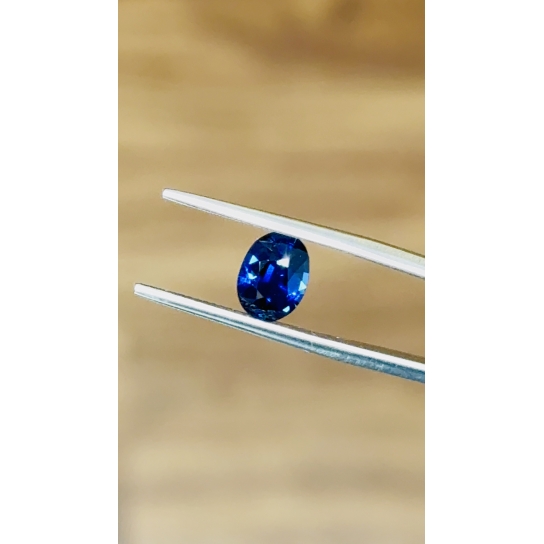 1.26ct Excellent Faceted Blue Sapphire GemRight Certified 