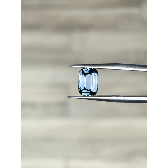 2.04ct Teal Sapphire 