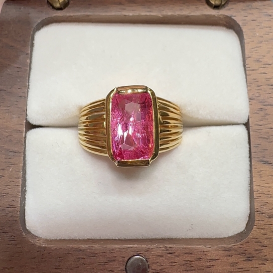 3ct Spinel 18K Gold Ring