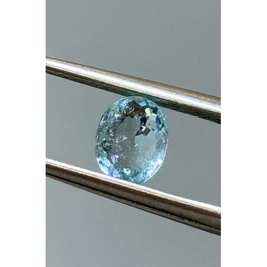 0.76ct Brilliant Cut Paraiba AIG certified 