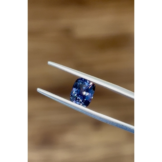 1.6ct Spinel 