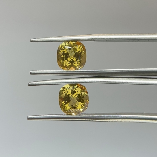 4ct Yellow Heliodor Pair YH6