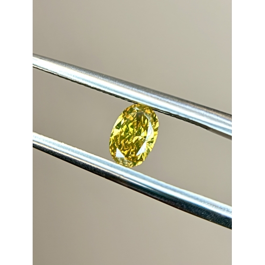 0.30ct Greenish Orangy Yellow Diamond 