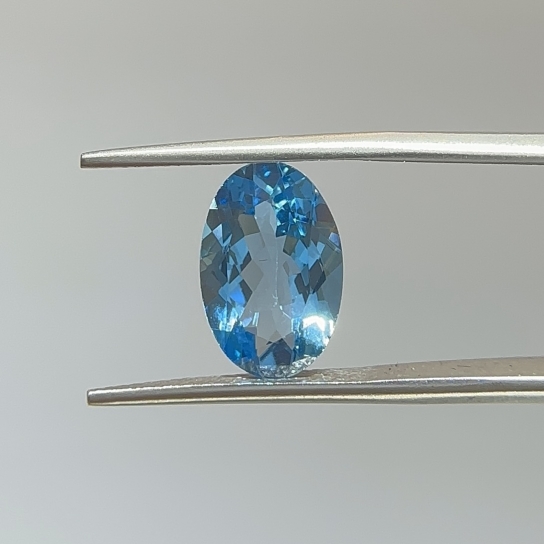4.2ct Swiss Blue Topaz SBT6