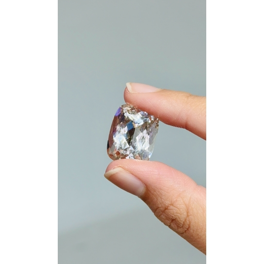 27ct Excellent Faceted Champagne Topaz