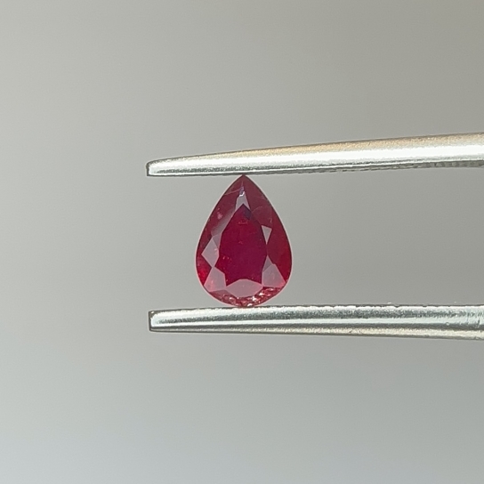 0.65ct Ruby