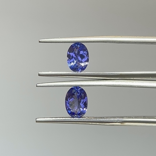 1.8ct Tanzanite Pair TNZN23