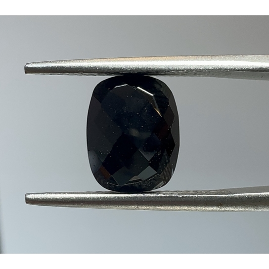 2.3ct Onyx