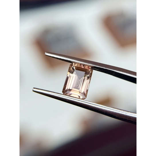 1.74ct Excellent Faceted Peachy pink Tourmali