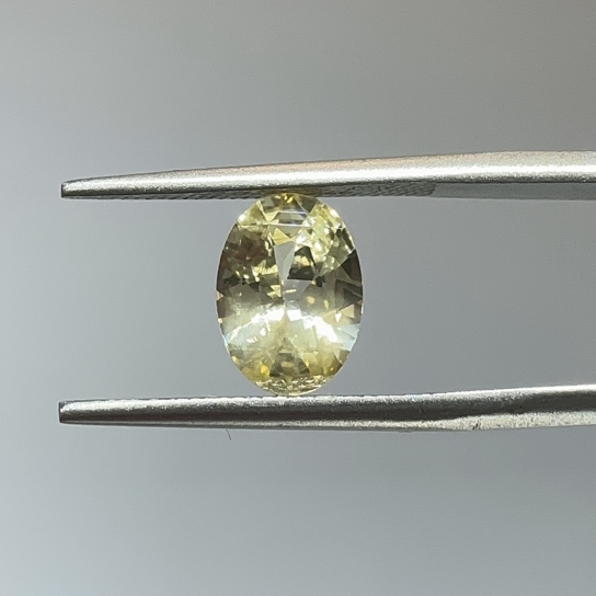 2ct Unheated Yellow Sapphire