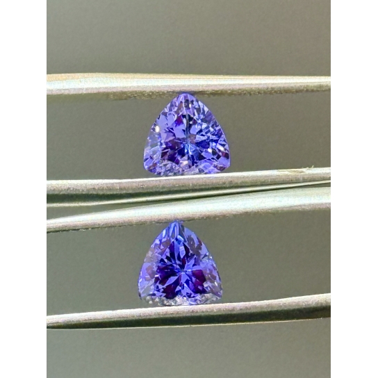 1.8ct Tanzanite Pair TNZN19