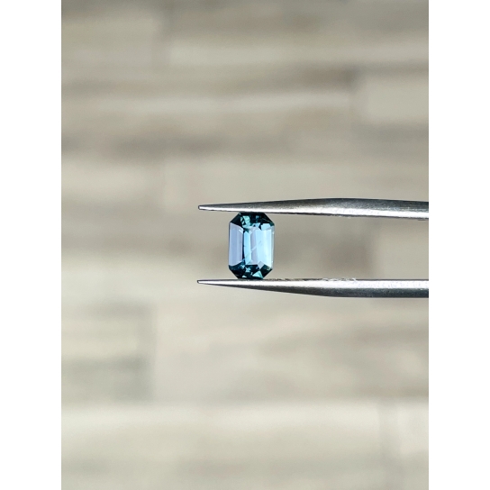 1.15ct Teal Sapphire 