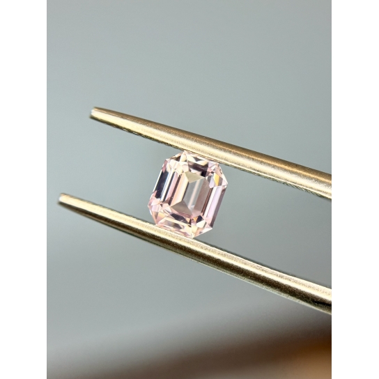 0.85ct Baby Pink Sapphire 
