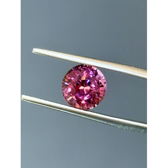 2.2ct Malaya Garnet