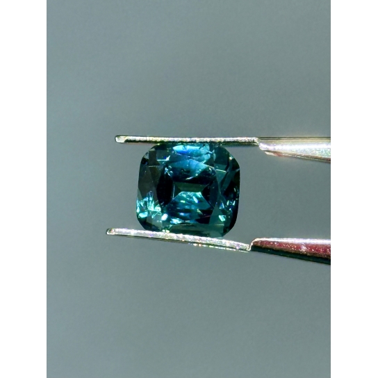 3.26ct Unique Indicolite Tourmaline