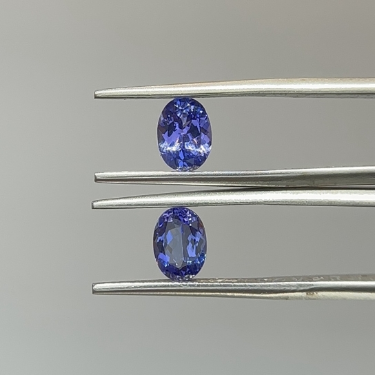 1.9ct Tanzanite Pair TNZN30
