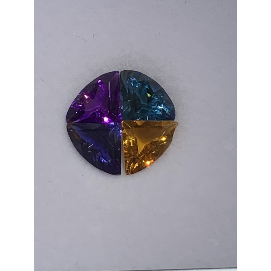 4ct Topaz, Citrine, Amethyst, Iolite mix 