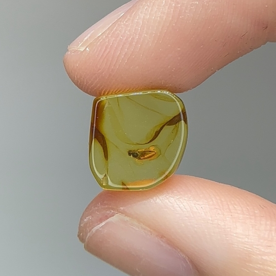 2.6ct Amber