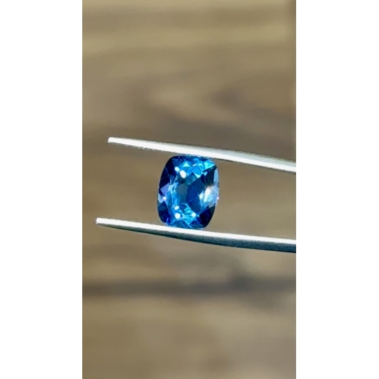 3.68ct Excellent Faceted London Blue Topaz