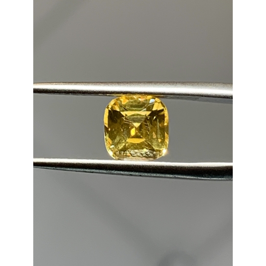 2ct Zircon
