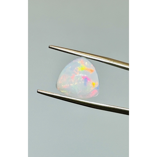 4ct Fiery Ethiopian Opal