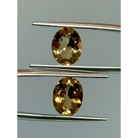 4.3ct Brilliant Cut Pair Citrine