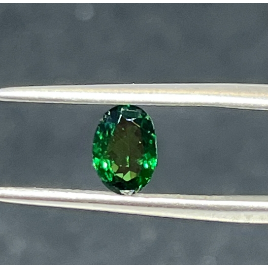 0.77ct Tsavorites 